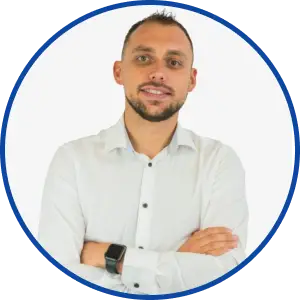 Marco, Web Specialist · Geometri